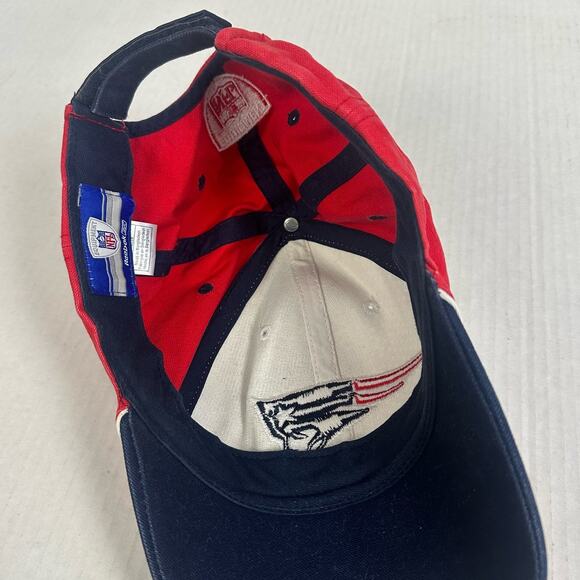 New England Patriots Hat Baseball Cap Pats Reebok NFL Colorblock Strapback - Picture 6 of 8